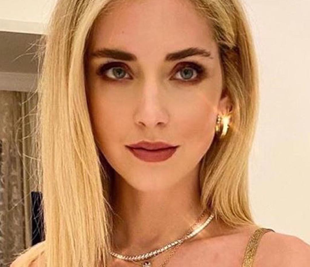 El top de Chiara Ferragni es la primera prenda viral de 2020 (no fue la ...