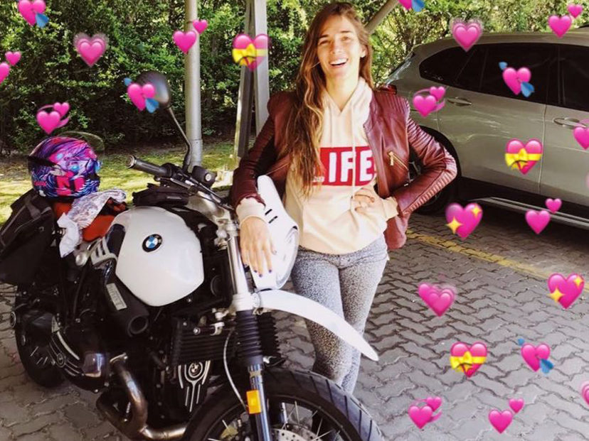 Juana Viale y su pasión por las motos: «Es una tradición ...