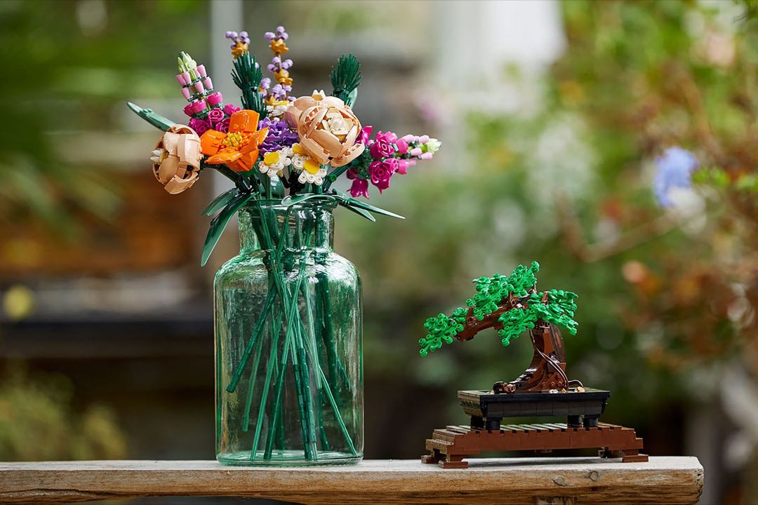 Construye un bonsái y ramos de flores con la nueva colección Botánica de  LEGO para adultos