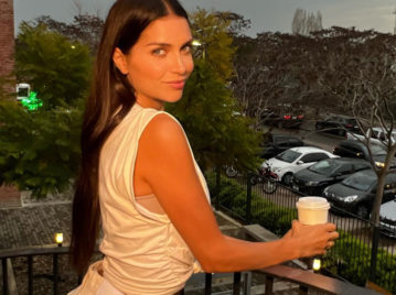 Zaira Nara palpita la primavera con un look total white