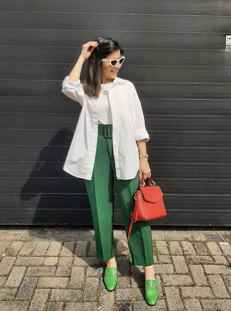 Cómo Combinar un Pantalón Verde? – [20 Looks]  Combinar pantalon verde,  Pantalones verdes mujer, Pantalones verdes