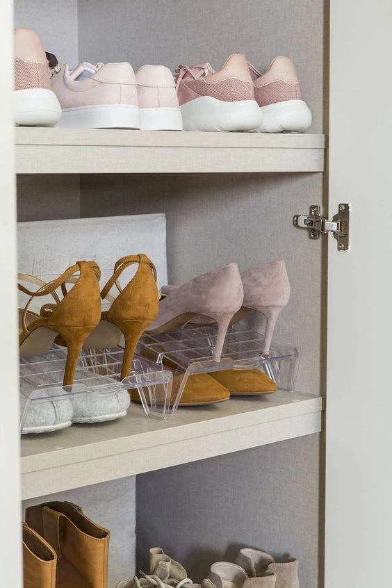 Cómo ordenar los zapatos con el método de Marie Kondo – Revista Para Ti