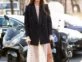 looks street style con blazer y vestido otoño 2023