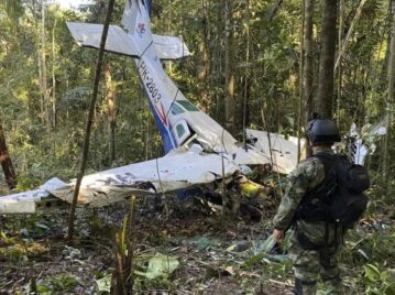 Niños sobrevivieron a un accidente aéreo