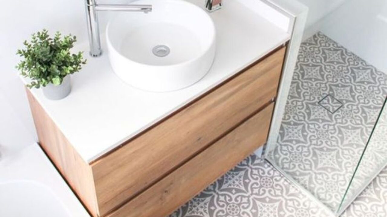 Consejos para mantener tus azulejos de baño impecables con una mopa 