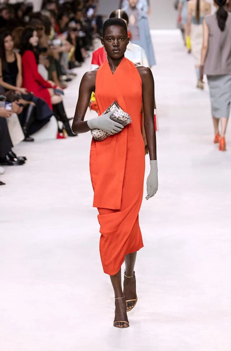 El color block es una de las tendencias más fuertes de la temporada verano  2024, según Fendi – Revista Para Ti