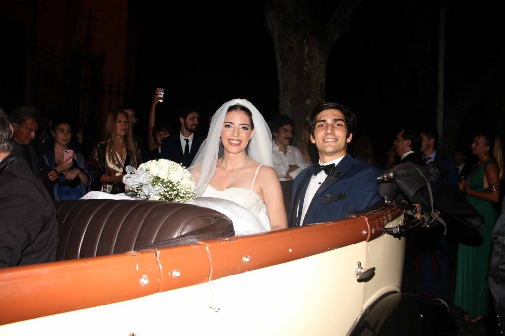 Las fotos del casamiento por iglesia de Macarena Fort y Tiago Demársico. Foto Movilpress