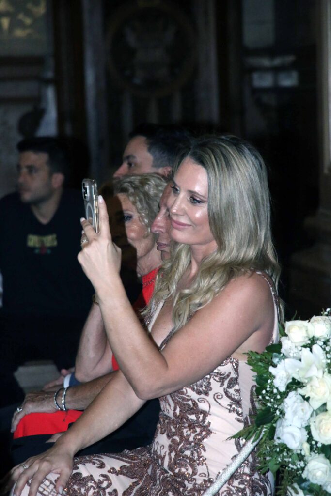 Rocío Marengo en la boda de Macarena Fort y Tiago Demársico. Foto Movilpress.