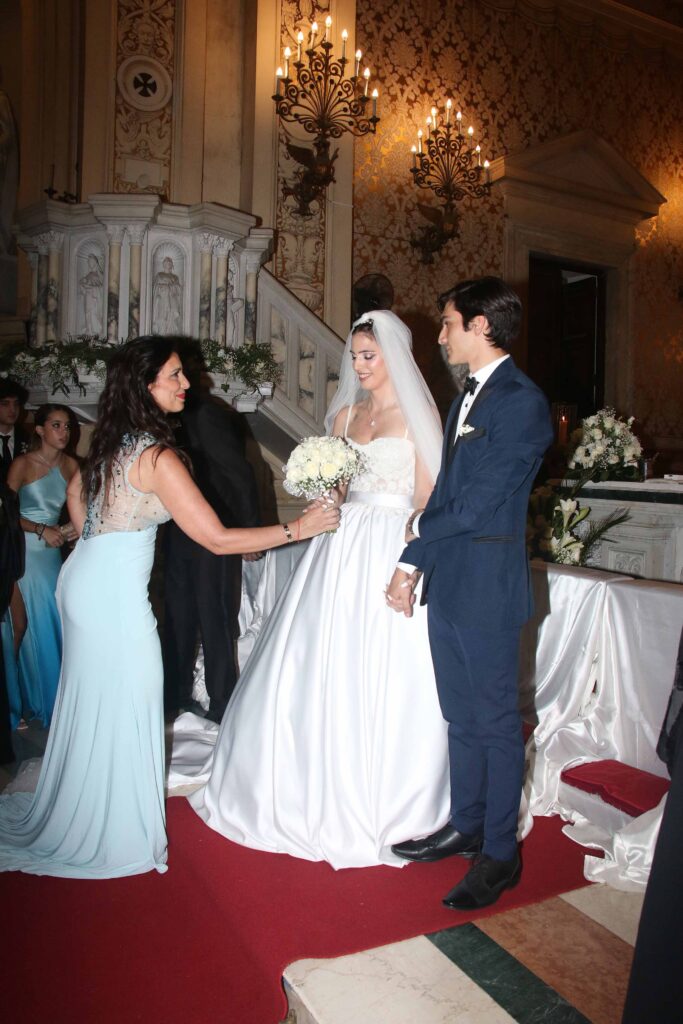 Las fotos del casamiento por iglesia de Macarena Fort y Tiago Demársico. Foto Movilpress