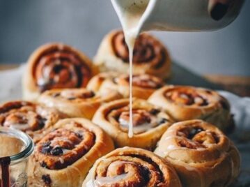 La receta de los cinnamon rolls de Paulina Cocina, los manjares perfectos para el otoño