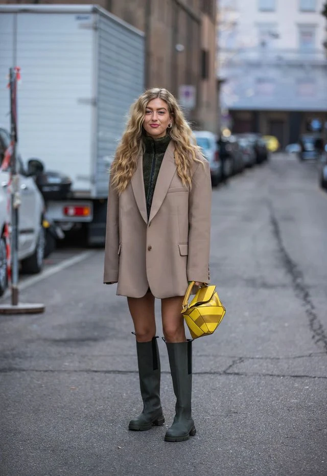 7 looks cancheros para lucir un día de lluvia