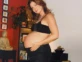 Karina Mazzocco embarazada de su hijo Malek, que tiene 17 años. 