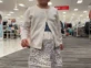 El adorable look shiny de Julia Urtubey, la hija de Isabel Macedo