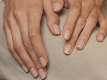 Uñas desparejas y débiles: esta es la manicura que lo soluciona