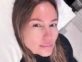 Pampita se realizó tratamiento nutritivo de cejas