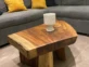 Mesa ratona rústica de madera cruda