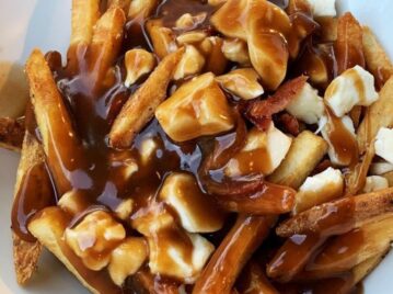 Poutine: la receta de las papas típicas canadienses