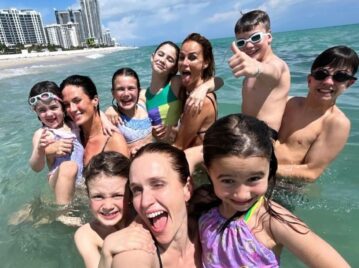 Las vacaciones de Brenda Gandini, Paula Chaves y Sabrina Rojas junto a sus hijos