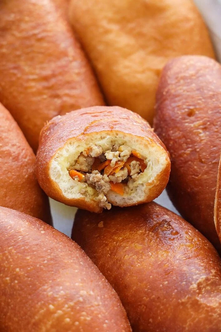 Pirozhki: la receta de los panes rellenos de carne, típica de la cocina eslava