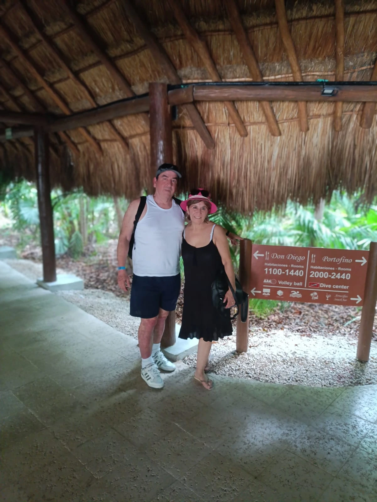 Raúl y Virginia disfrutando de su viaje en Cancún cuando nadie sospechaba pesadilla que le esperaba