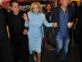 Mirtha Legrand entrando al teatro El Nacional, elegantísima con look sastrero celeste. Foto RS Fotos