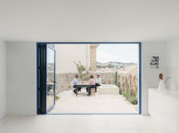 Enamorate de esta casa veraniega de diseño minimalista