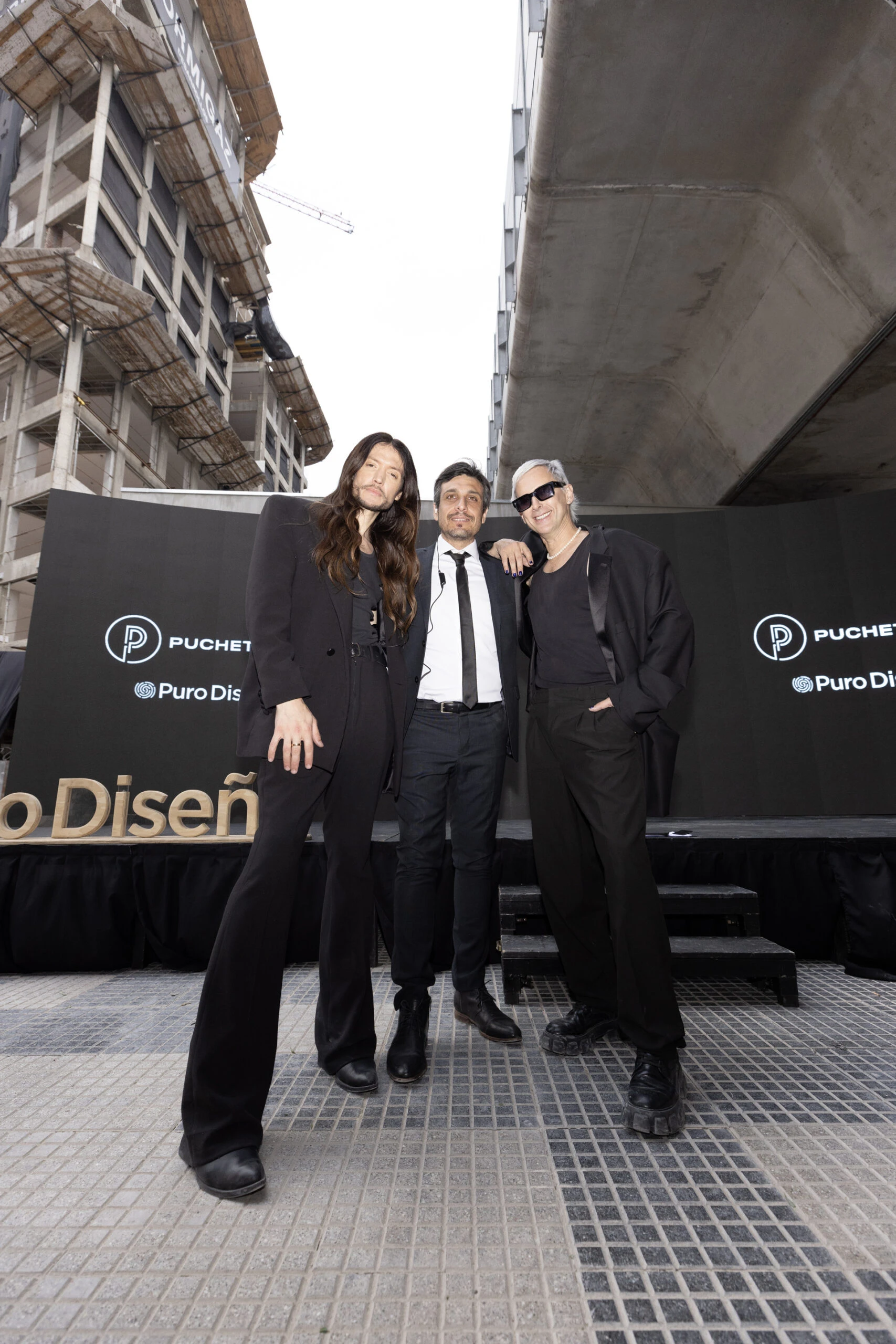 Matías Rosado, director de feria Puro Diseño, con Gustavo Pucheta y Fabián Paz.