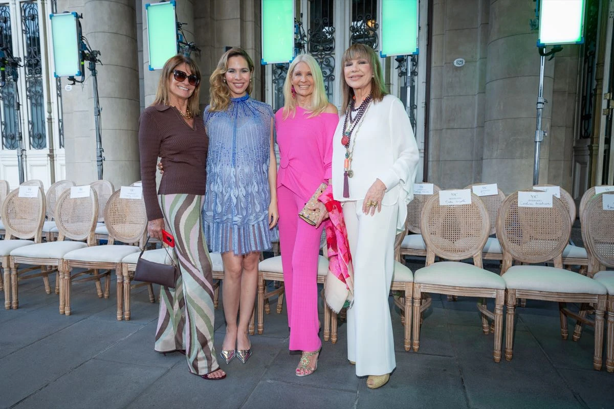 Teresa Calandra, Elina Costantini, Evelyn Scheild y Mora Furtado