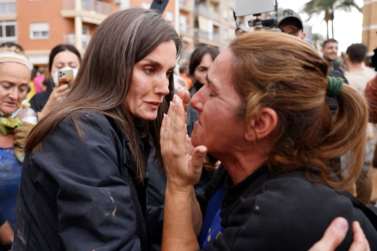 Letizia en la zona del desastre de la DANA