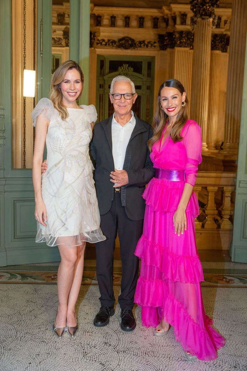 Eduardo y Elina Costantini y Pampita