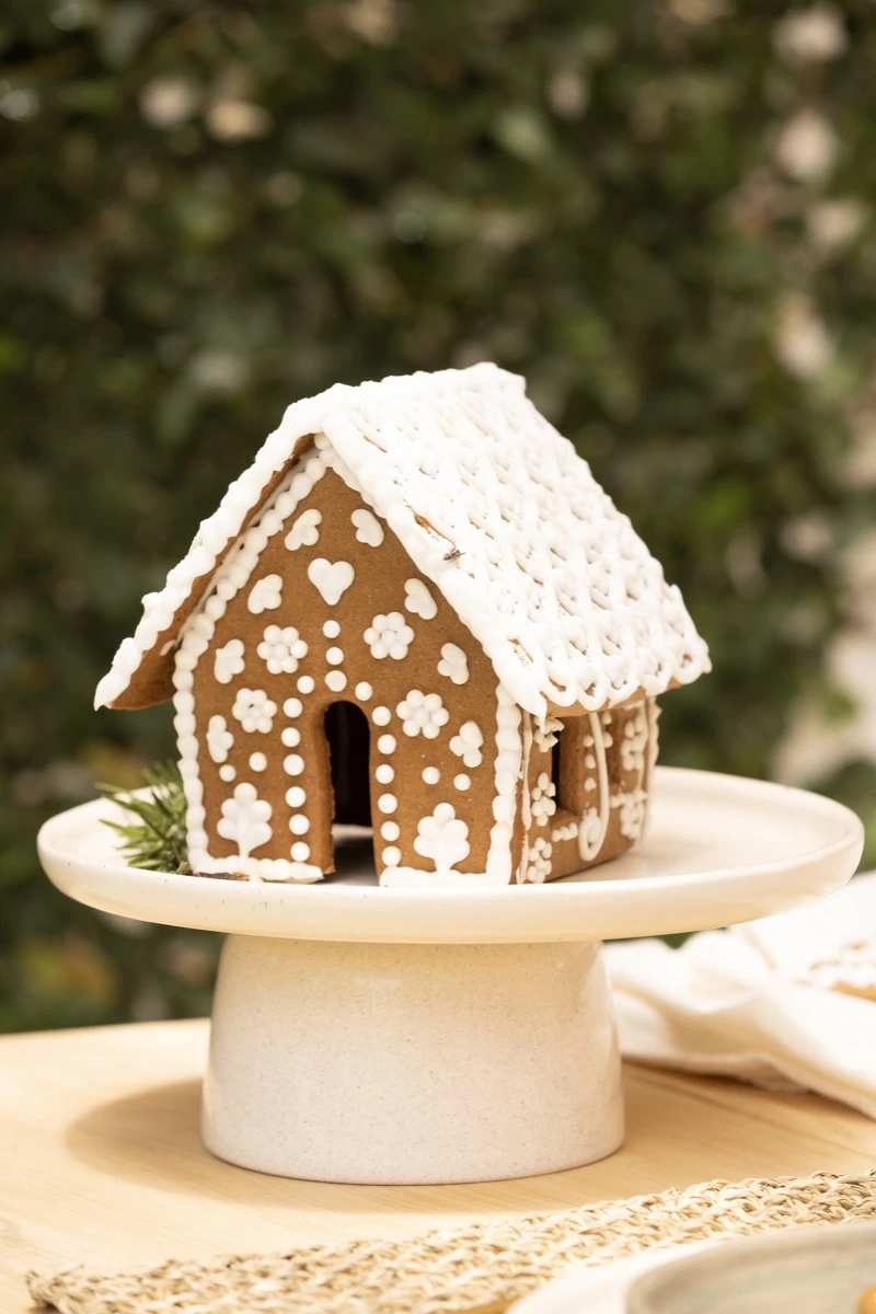 
La casita de Navidad, un clásico de la pastelería de celebración. 