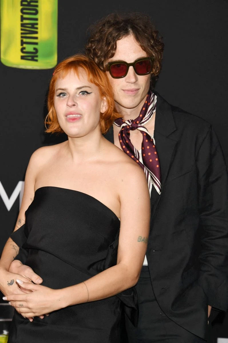 Tallulah Willis y Justin Acee