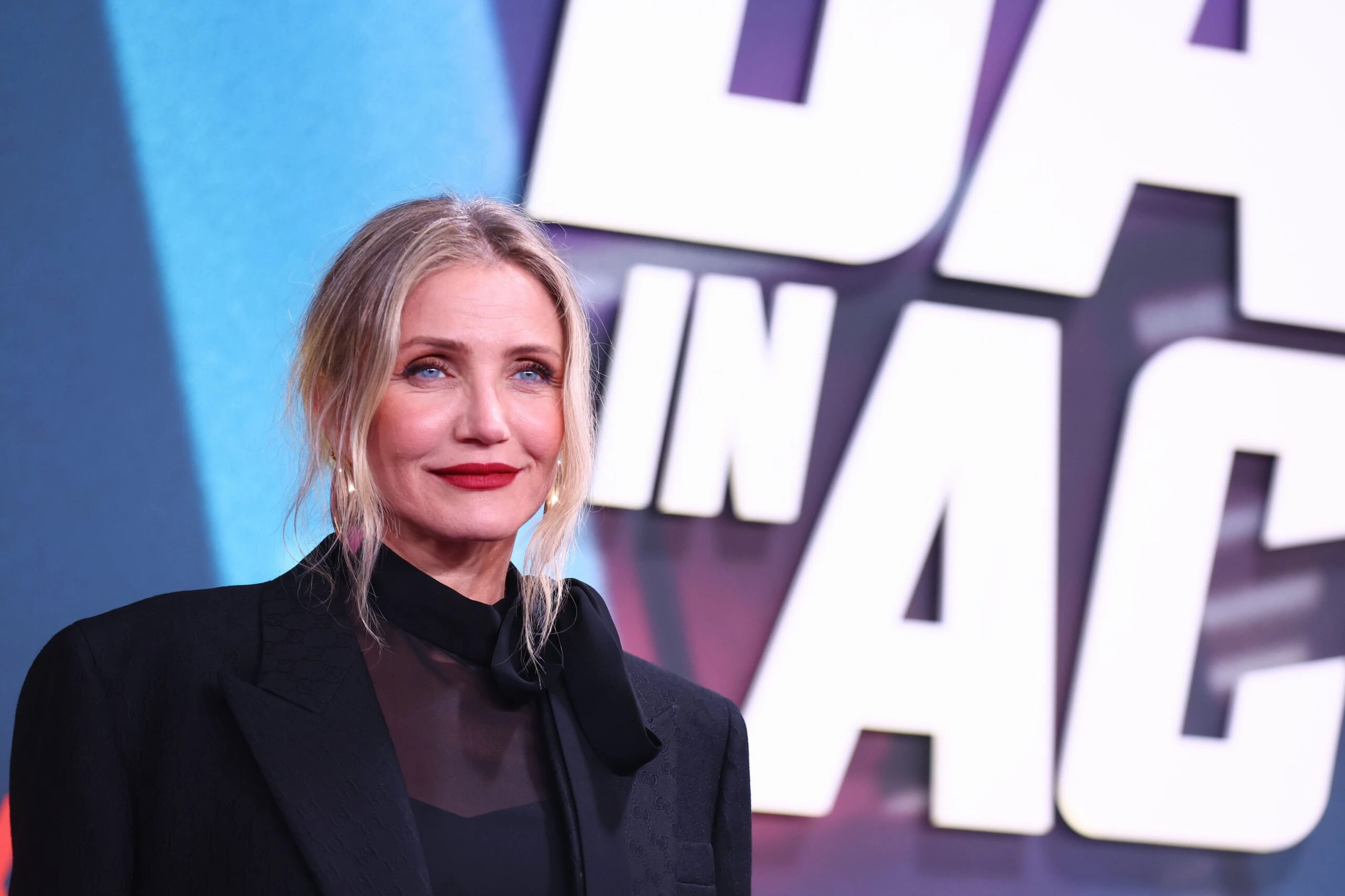 look Cameron Diaz regreso a la red. carpet despues de 5 años