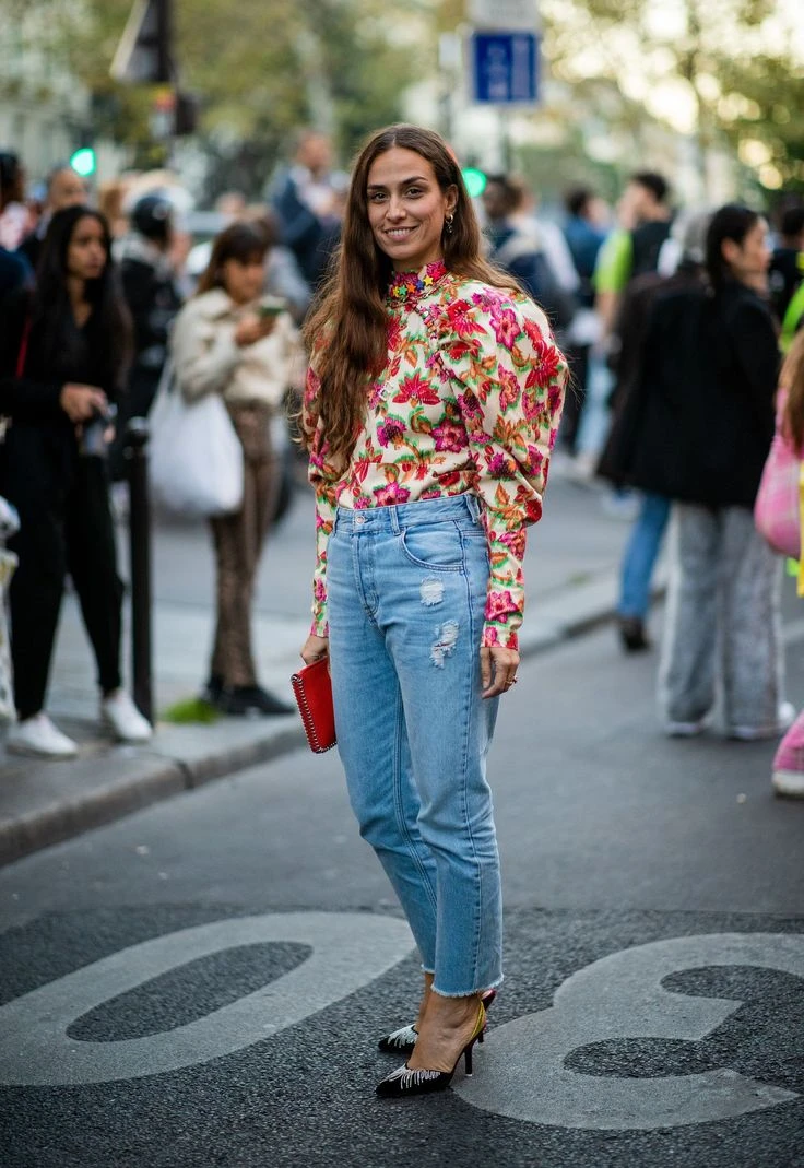 8 looks con las blusas más trendy del 2025